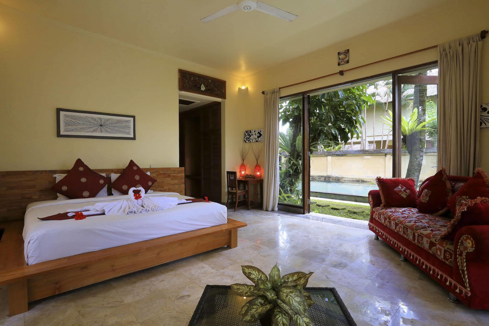 Gayatri Ubud Exterior foto